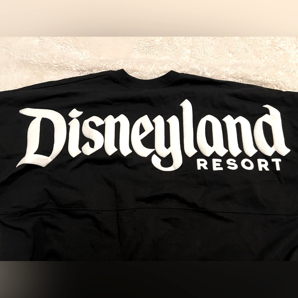 NWT Disneyland Resort Spirit Jersey Black Adult Size XL - Picture 3 of 5